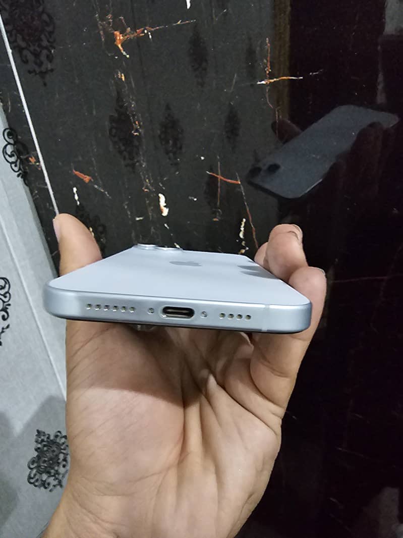 Apple iPhone 15 plus 5