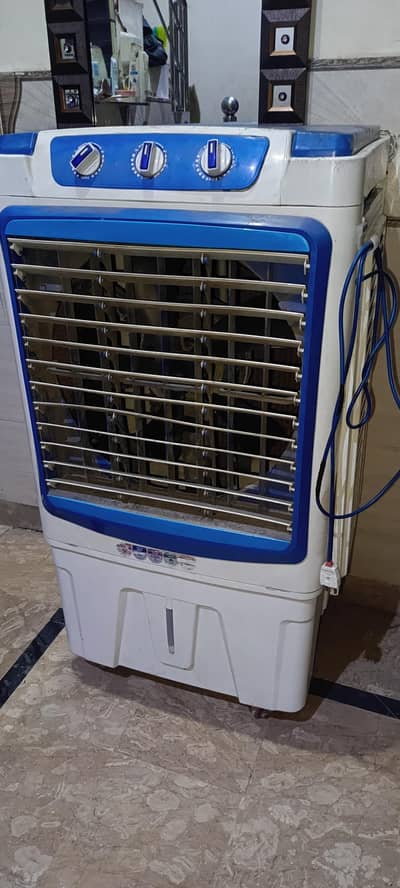 Bhtreen cndtion air cooler