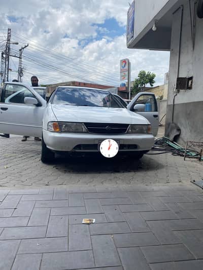 Nissan Sunny 1998