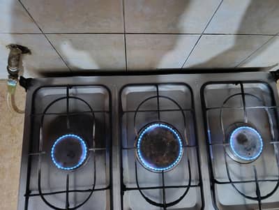 Toyo Gas Cooking Range