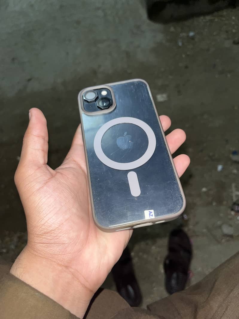 Apple iPhone 13 1