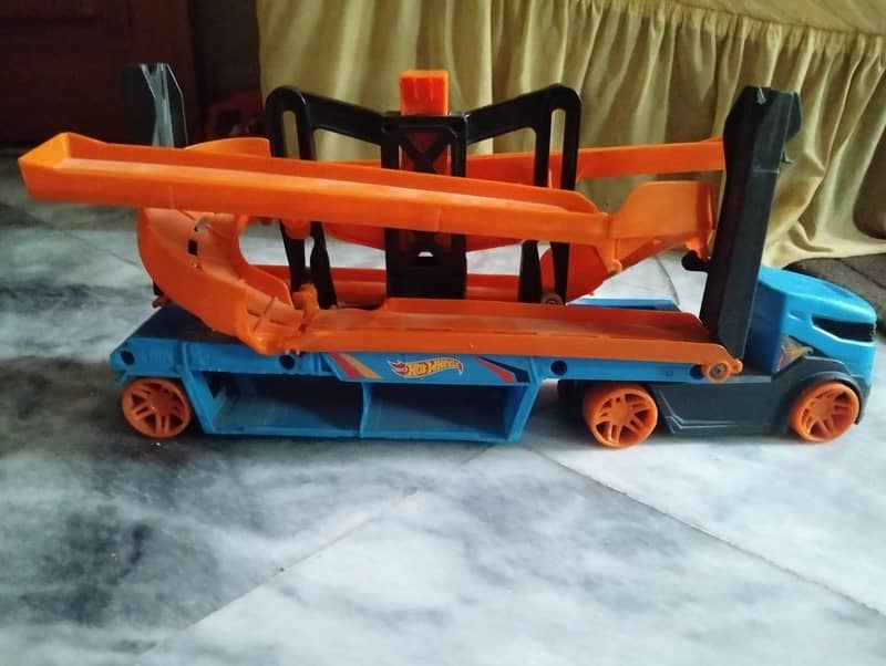 loader truck 0