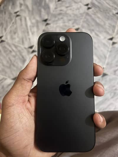 Apple iPhone 16 Pro
