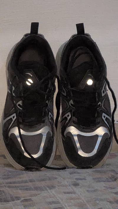 anta shoes 10/10 for sale