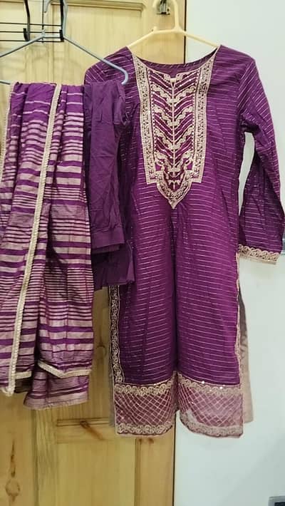 3 pc stitched suit