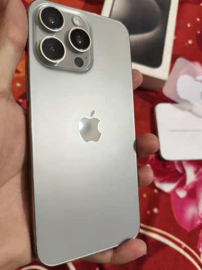 iPhone 15 Pro Max non pta factory unlock