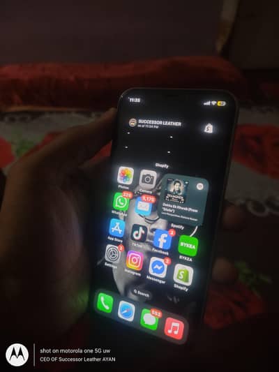 iphone Xs PTA approved 256