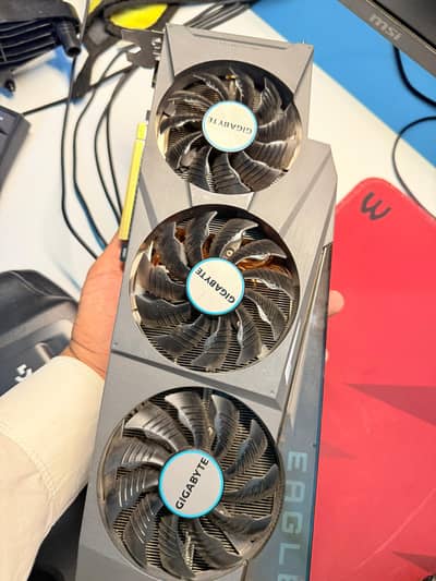 Gigabyte Eagle RTX 3080 Ti 12GB – Excellent Condition 