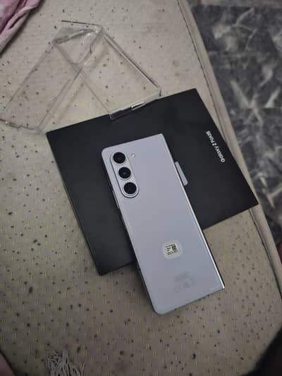 Samsung Mobile Z Fold 5