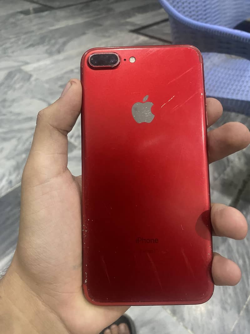 Apple iPhone 7 Plus 0