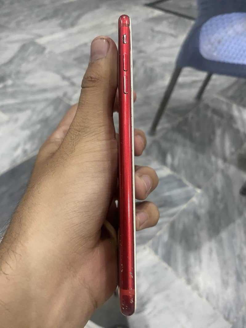 Apple iPhone 7 Plus 4