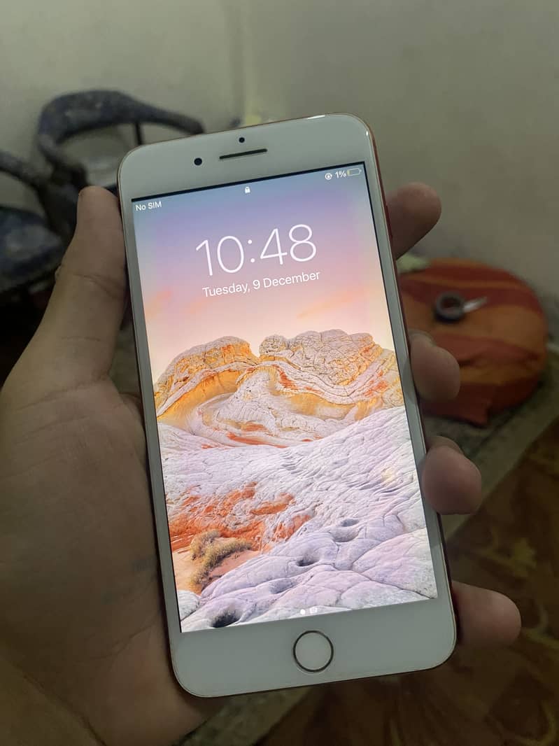 Apple iPhone 7 Plus 9