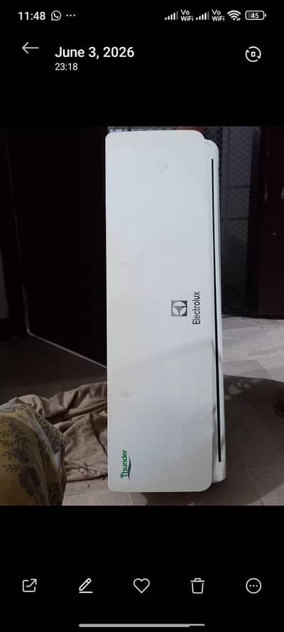 LG Electrolux Ac 1 ton Non inverter