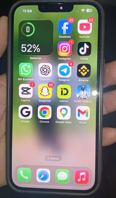 Apple iPhone 13