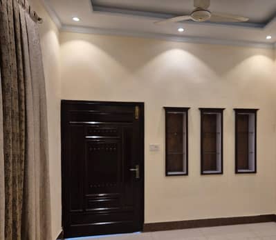 Stunning And Affordable Upper Portion Available For Rent In Allama Iqbal Town - Gulshan Block