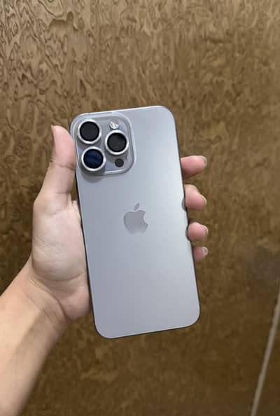 Apple iPhone 15 Pro Max