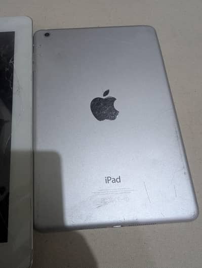 3 ttabs apple ipad 1 16gb,ipad 1 32 and ipad mini  32gb