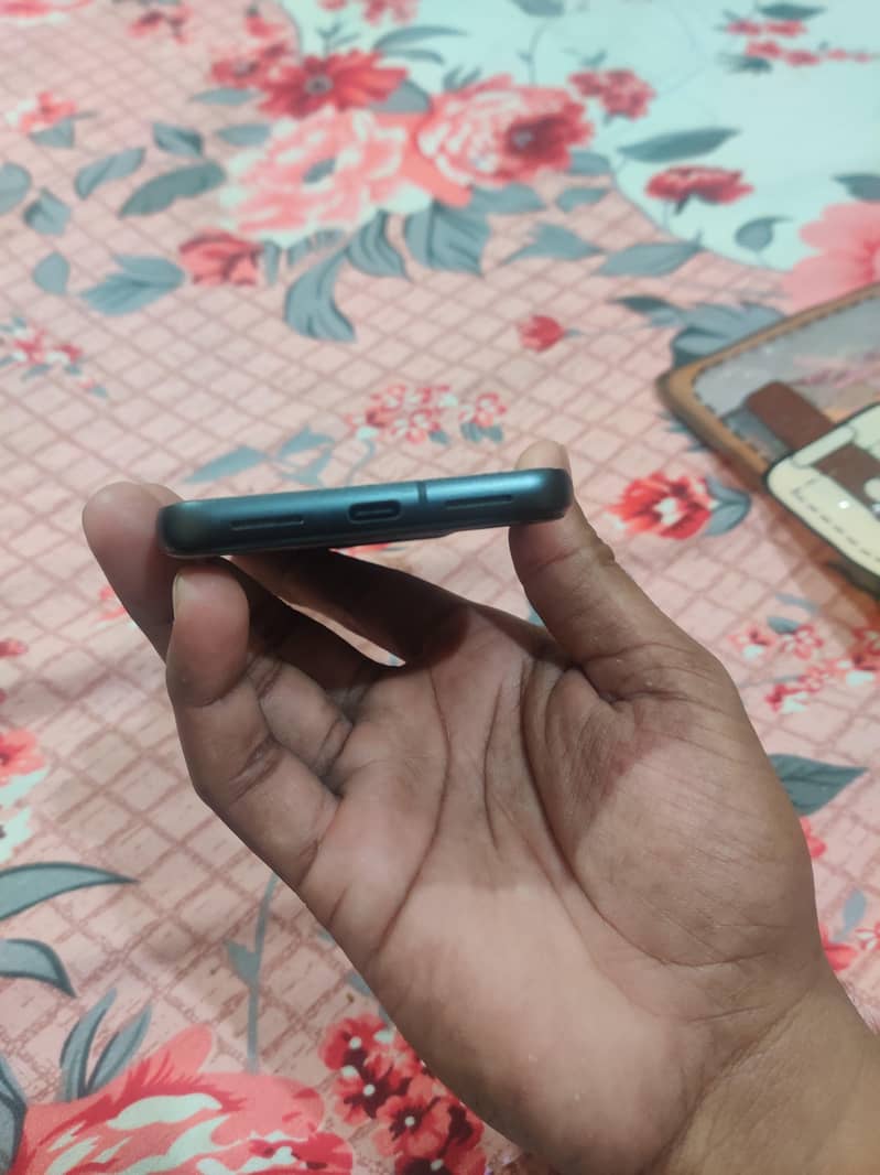 Google Pixel 8 0