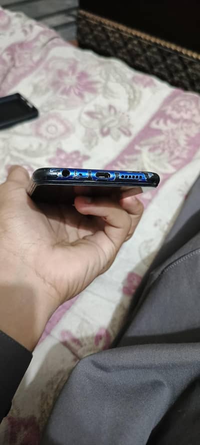 OPPO F9
