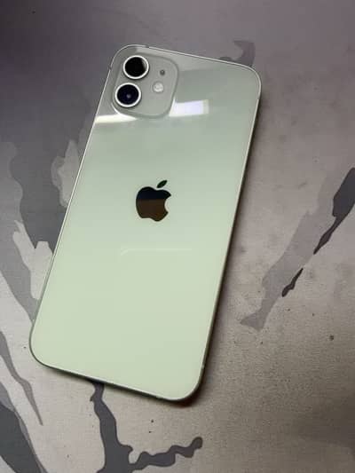 Apple iPhone 12