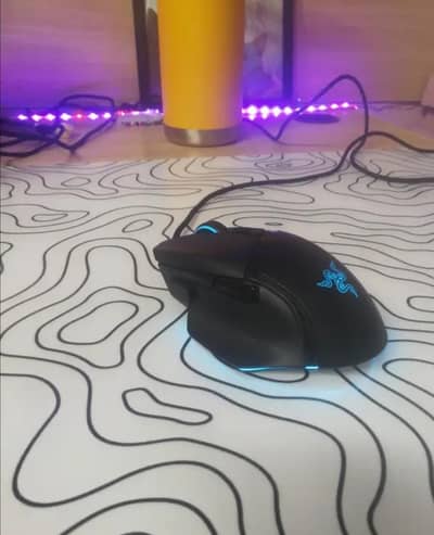 razer basilisk v3 gaming mouse (used like new with box)