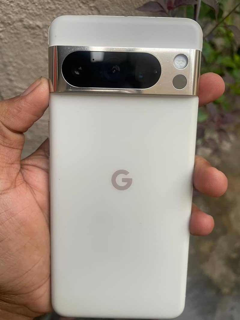 Google Pixel 8 Pro 0
