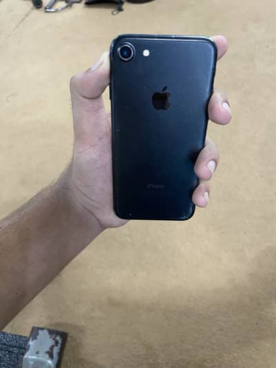 Apple iPhone 7