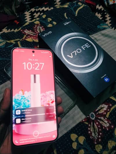 Vivo V70 FE 5G brend new 12gb rem 256gb rom only 25 days used