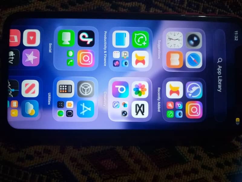 Apple iPhone 11 2