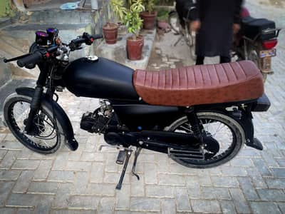 Modified Cafe Racer