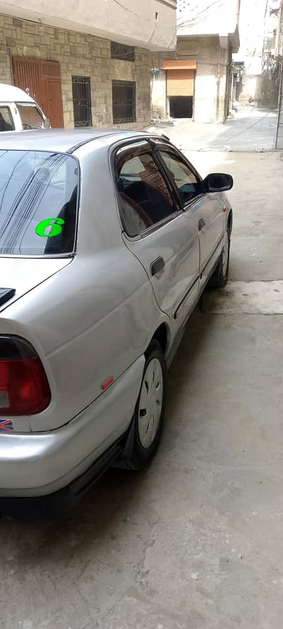 Suzuki Baleno 2000