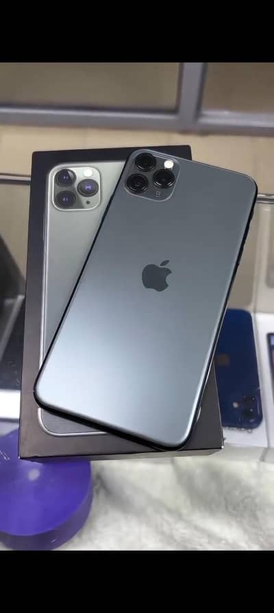 iPhone 11 pro Max 256 GB with box-0302/0580884 contact my WhatsApp
