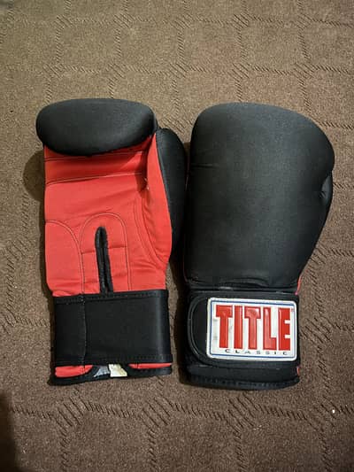 Boxing gloves
