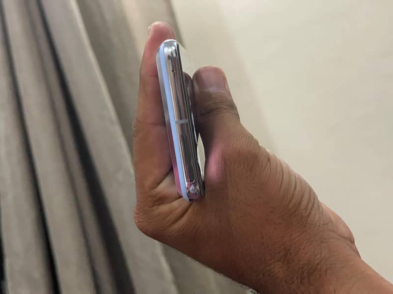 Google Pixel 8 Pro 2