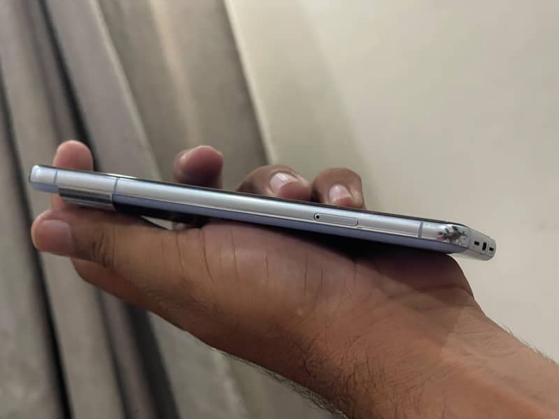 Google Pixel 8 Pro 3