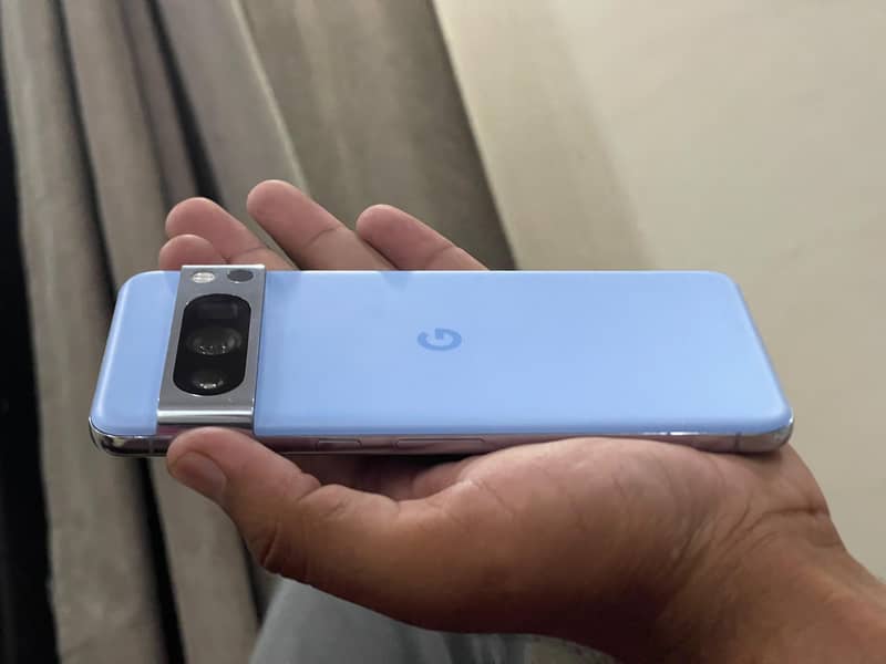 Google Pixel 8 Pro 1