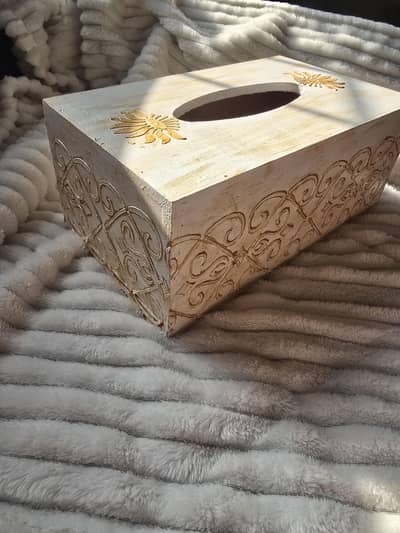 decoupage tissue box
