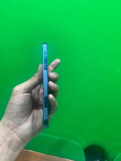 Apple iPhone 12 Pro