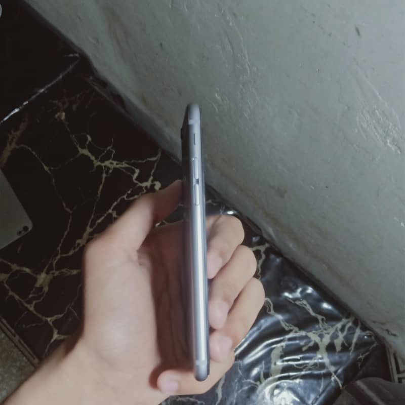 iPhone 6s 0