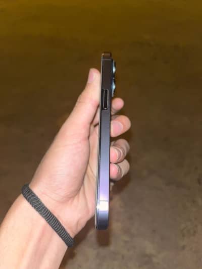 Apple iPhone 14 Pro