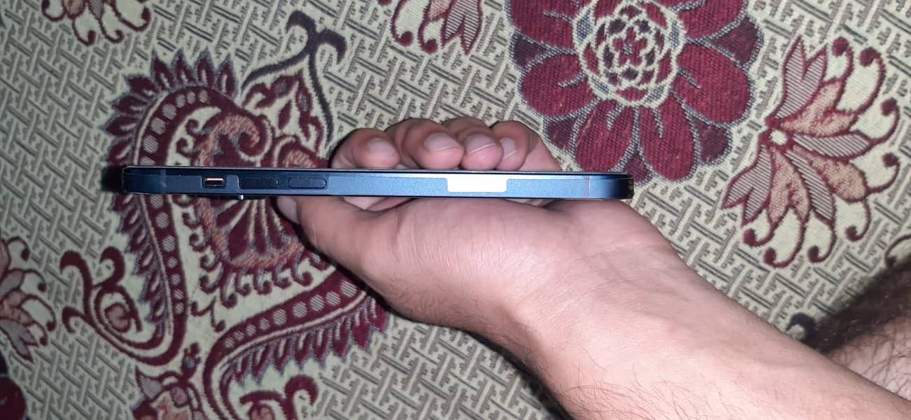 Apple iPhone 14 plus 4