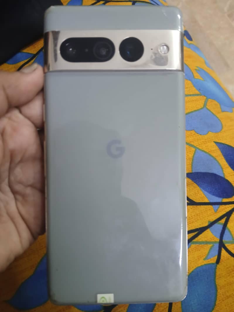 Google Pixel 7 Pro 8