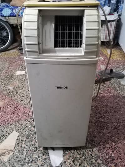 PORTABLE AC 1.5 TON URGENT SALE