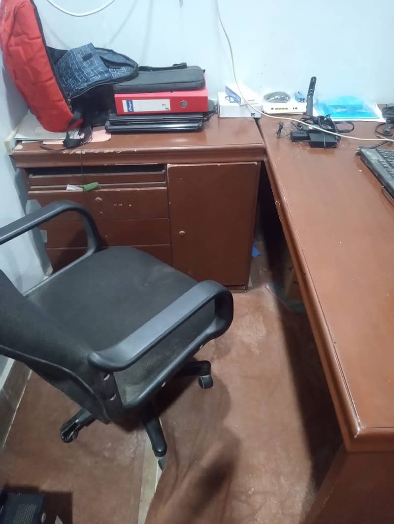 Office Table 1