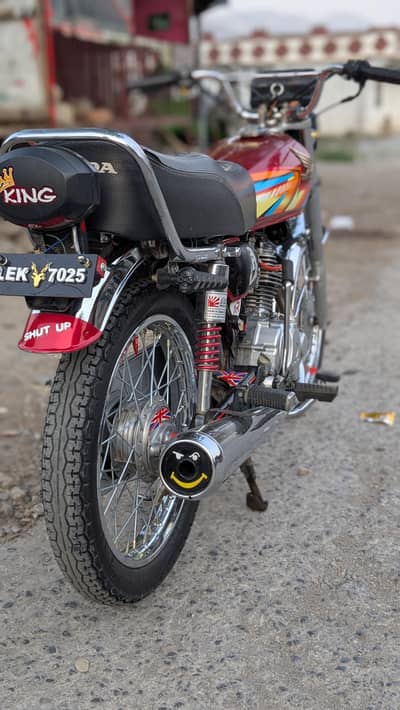 lash condition ma bike for sale ha koi km be nhi ha just buy and drive
