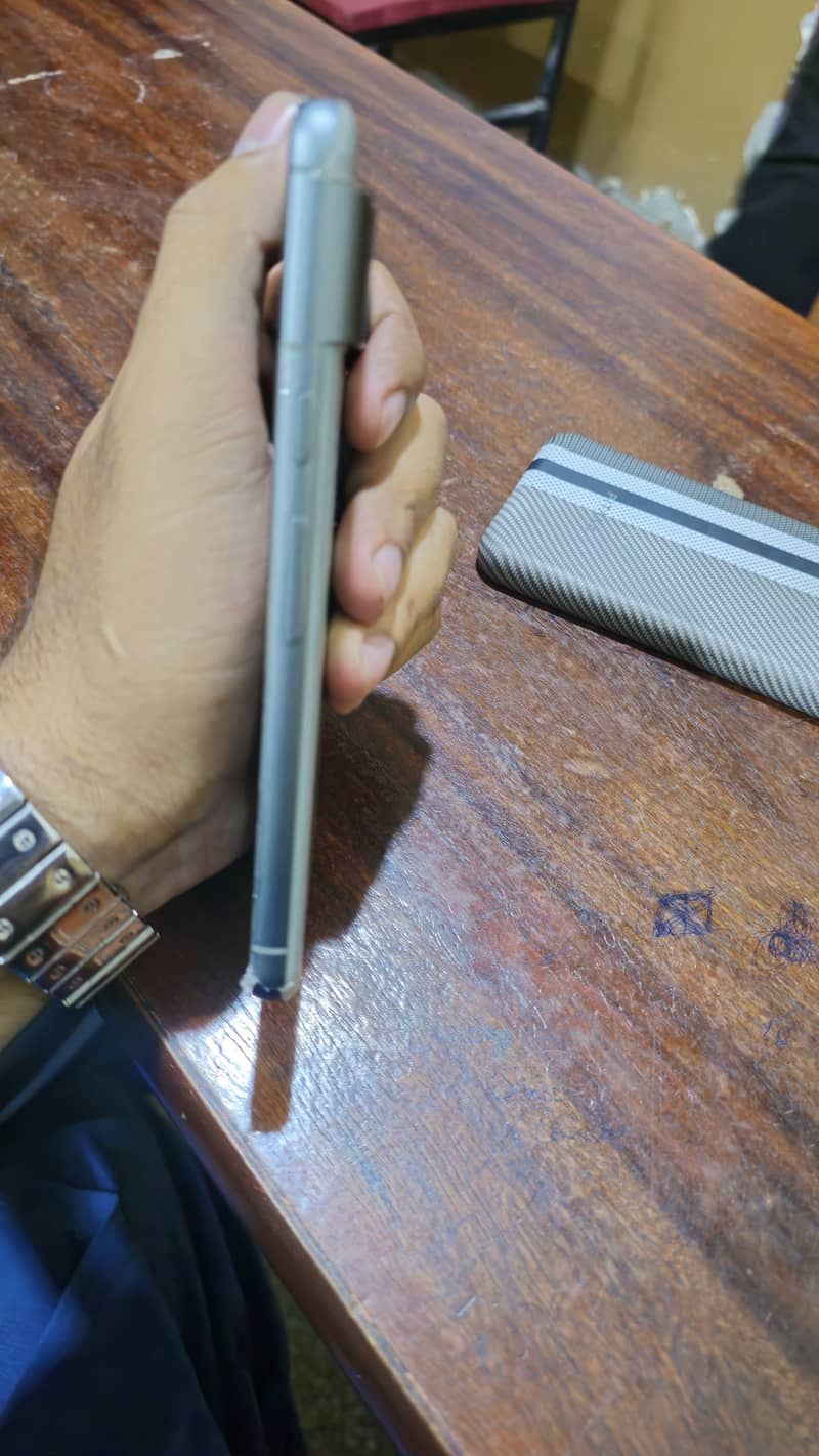 Google Pixel 8 1