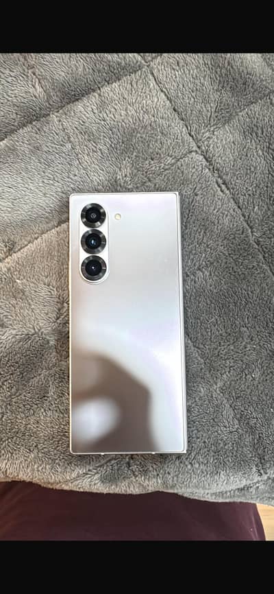 Samsung Mobile Z Fold 6