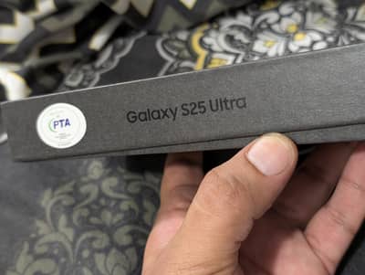 Samsung Mobile S25 Ultra