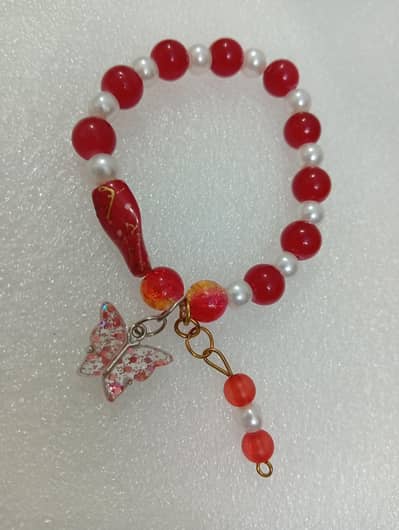 bracelet for sale in new condition