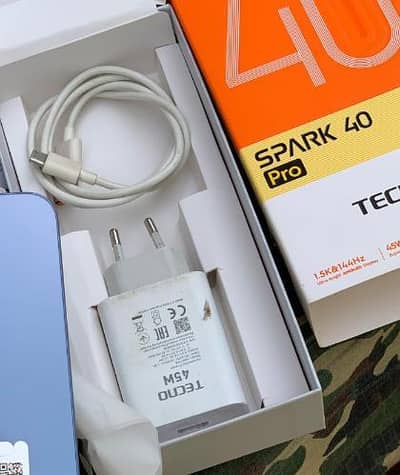 Tecno spark 40 pro 8/256 10/10 condition